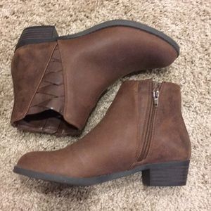 Carlos Santana Ankle Boots